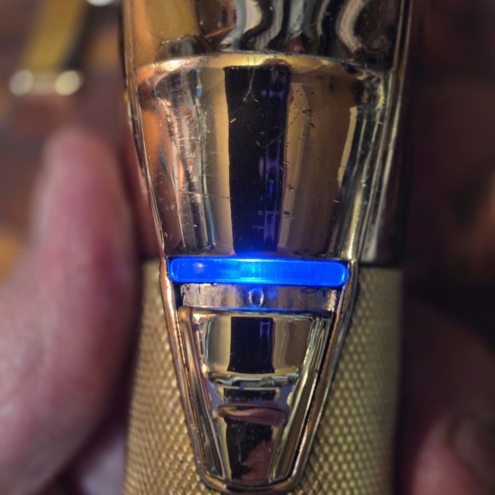 BaByliss Gold and Blue Hair Clipper - Picture 8 of 11